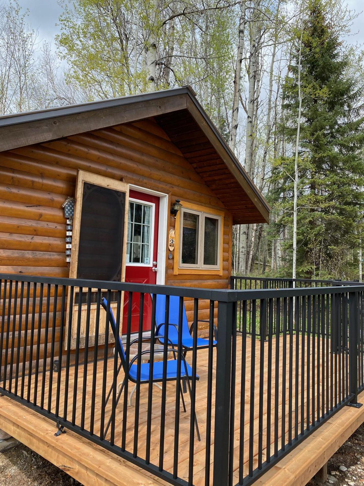 Rocky Mountain Cabins And Home Golden Exterior photo